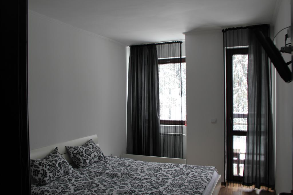 Stenata Boutique Apartments ปอมโปโรโว ห้อง รูปภาพ