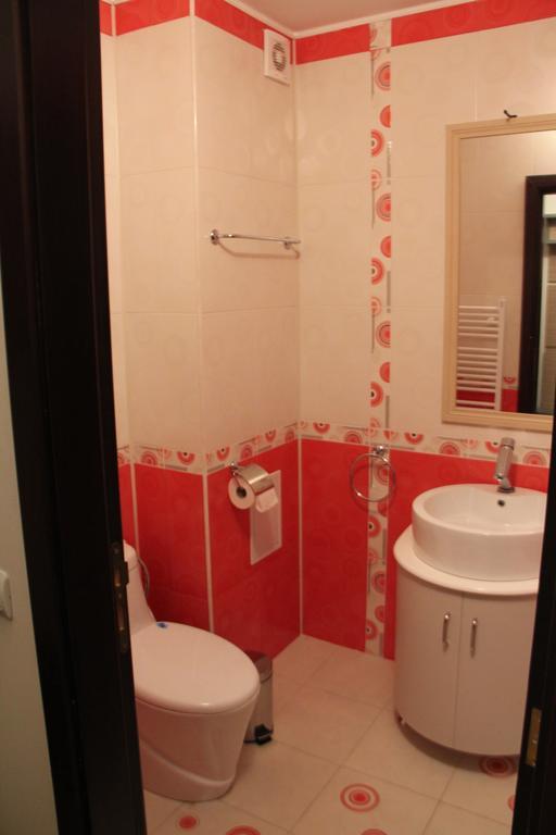 Stenata Boutique Apartments ปอมโปโรโว ห้อง รูปภาพ